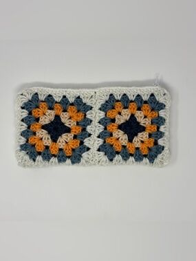 Crochet Zipper Pouch with Lining in Sunset Harbor